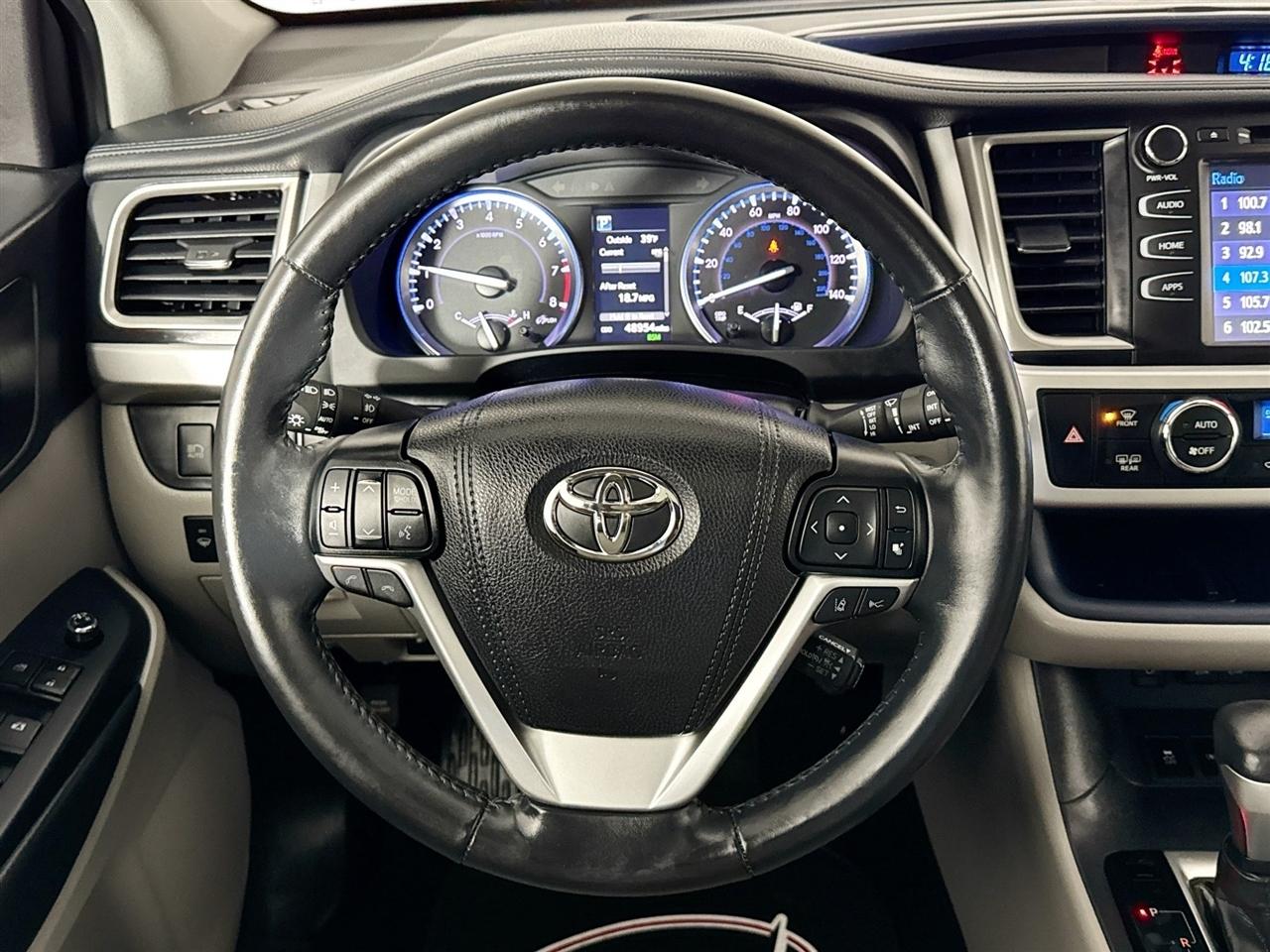 Toyota Highlander XLE V6 AWD (Natl) 2019