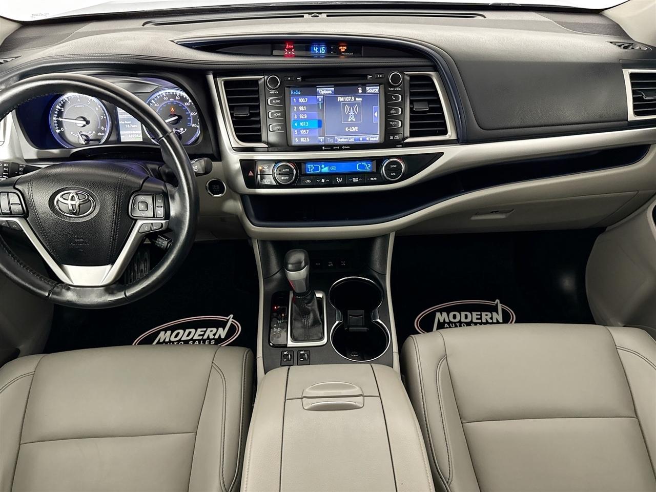 Toyota Highlander XLE V6 AWD (Natl) 2019