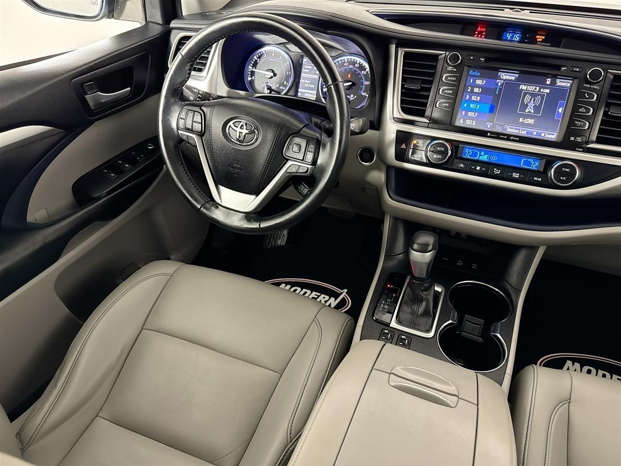 Toyota Highlander XLE V6 AWD (Natl) 2019