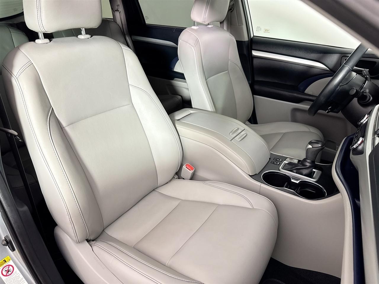 Toyota Highlander XLE V6 AWD (Natl) 2019