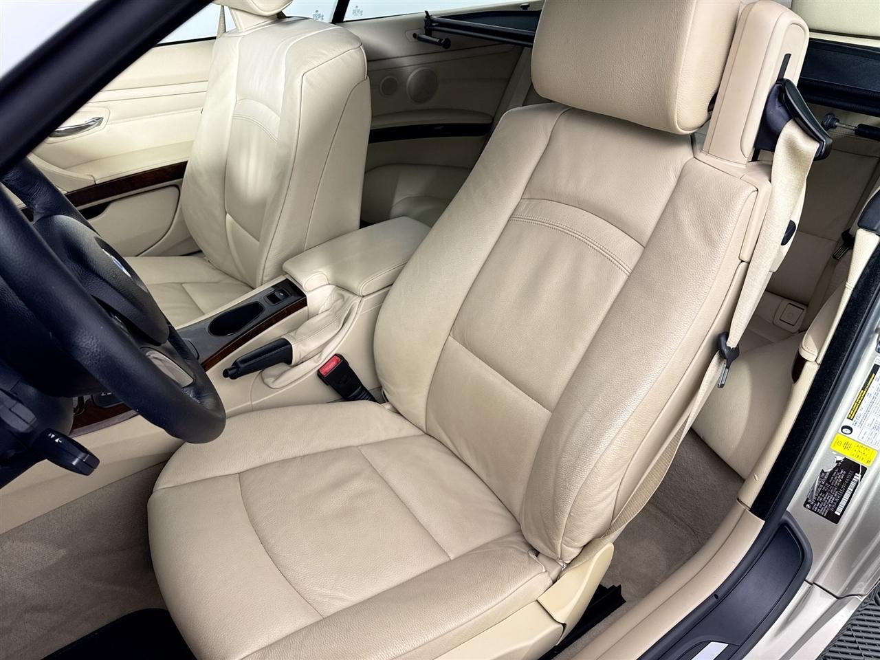 BMW 3 Series 2dr Conv 328i SULEV 2009