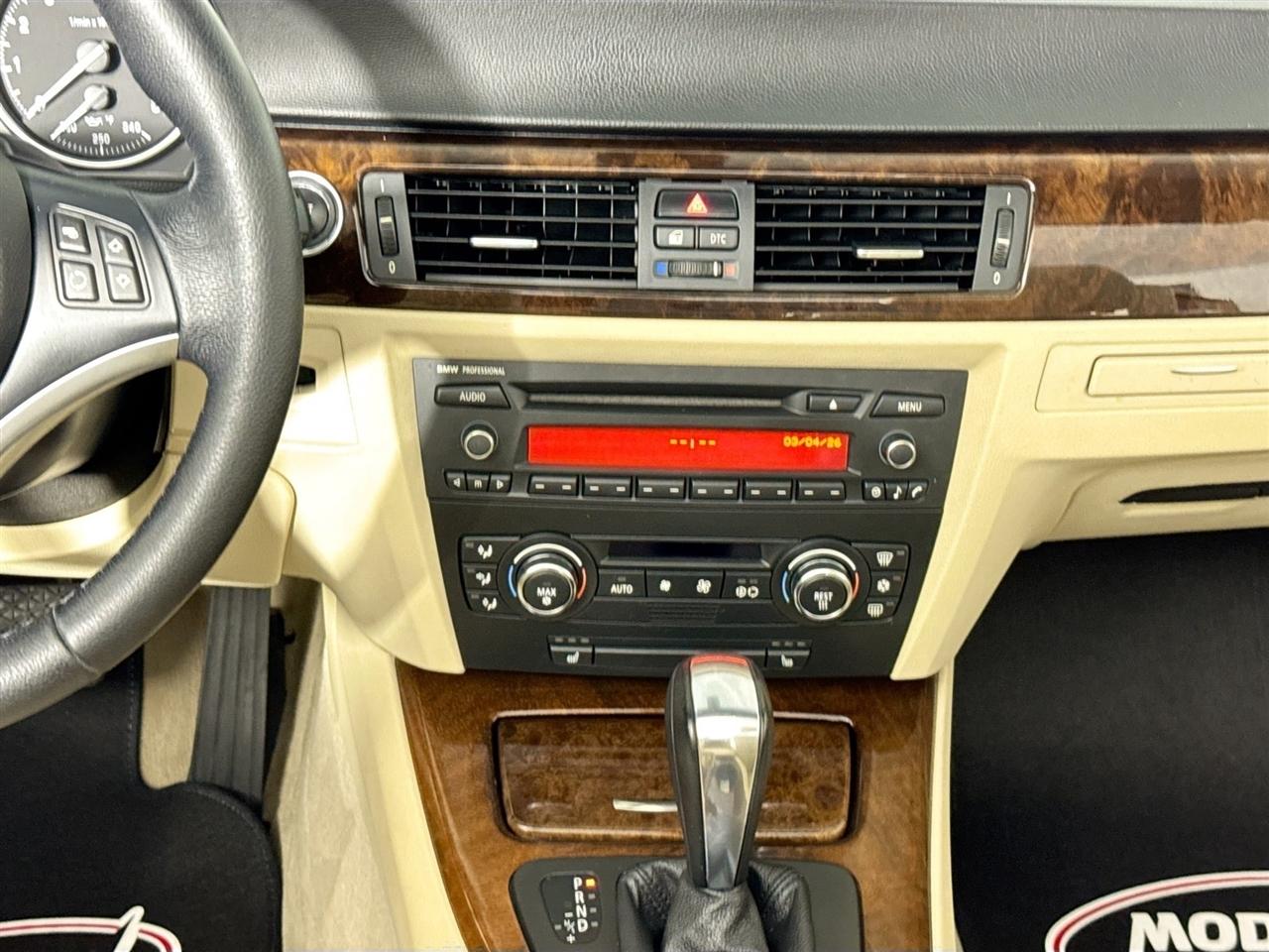 BMW 3 Series 2dr Conv 328i SULEV 2009