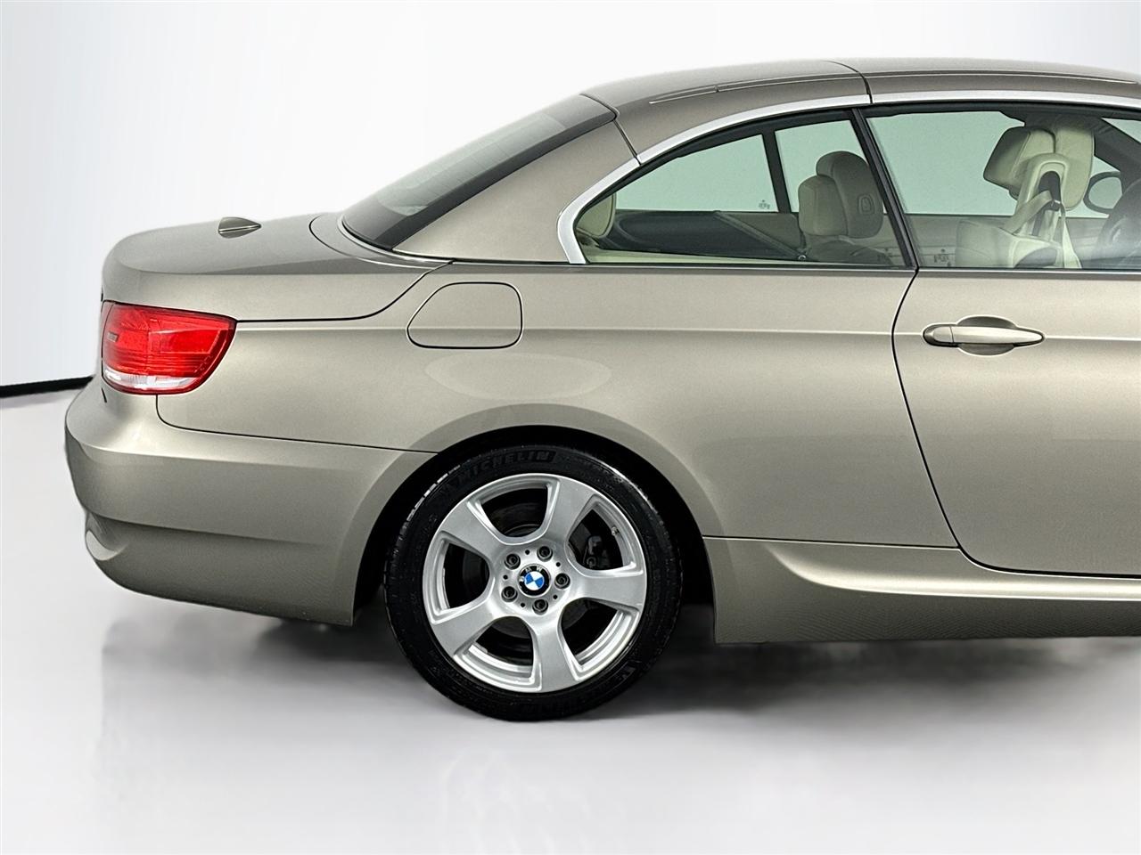 BMW 3 Series 2dr Conv 328i SULEV 2009