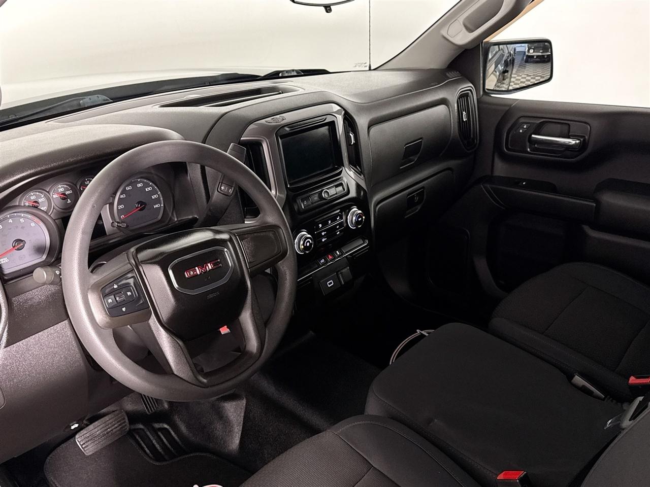 GMC Sierra 1500 4WD Reg Cab 140" 2019