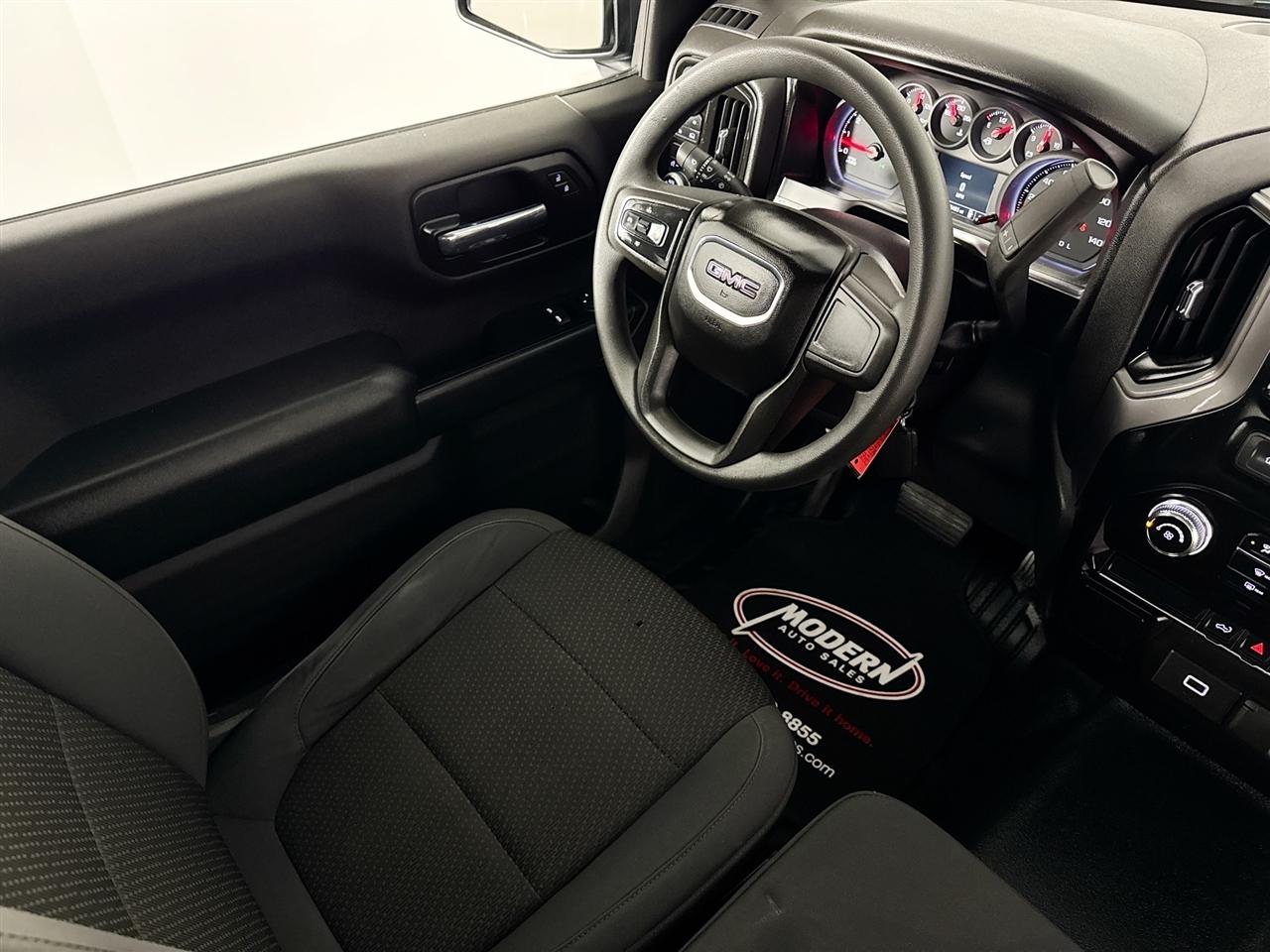 GMC Sierra 1500 4WD Reg Cab 140" 2019