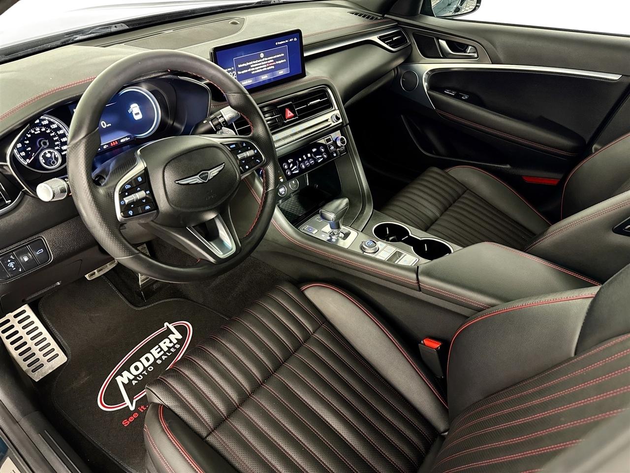 Genesis G70 2.5T AWD 2024