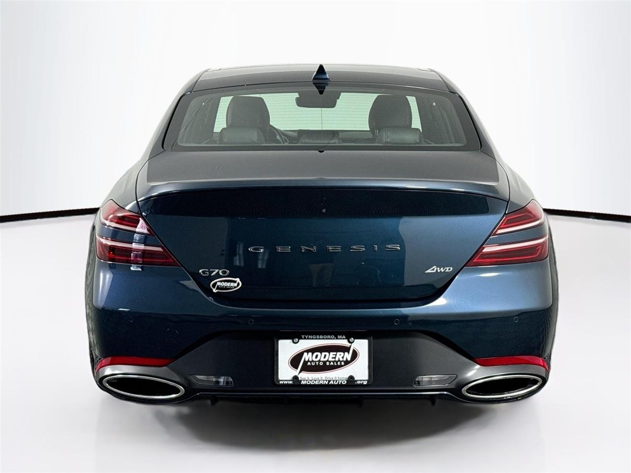 Genesis G70 2.5T AWD 2024