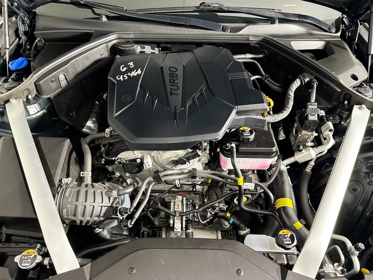 Genesis G70 2.5T AWD 2024