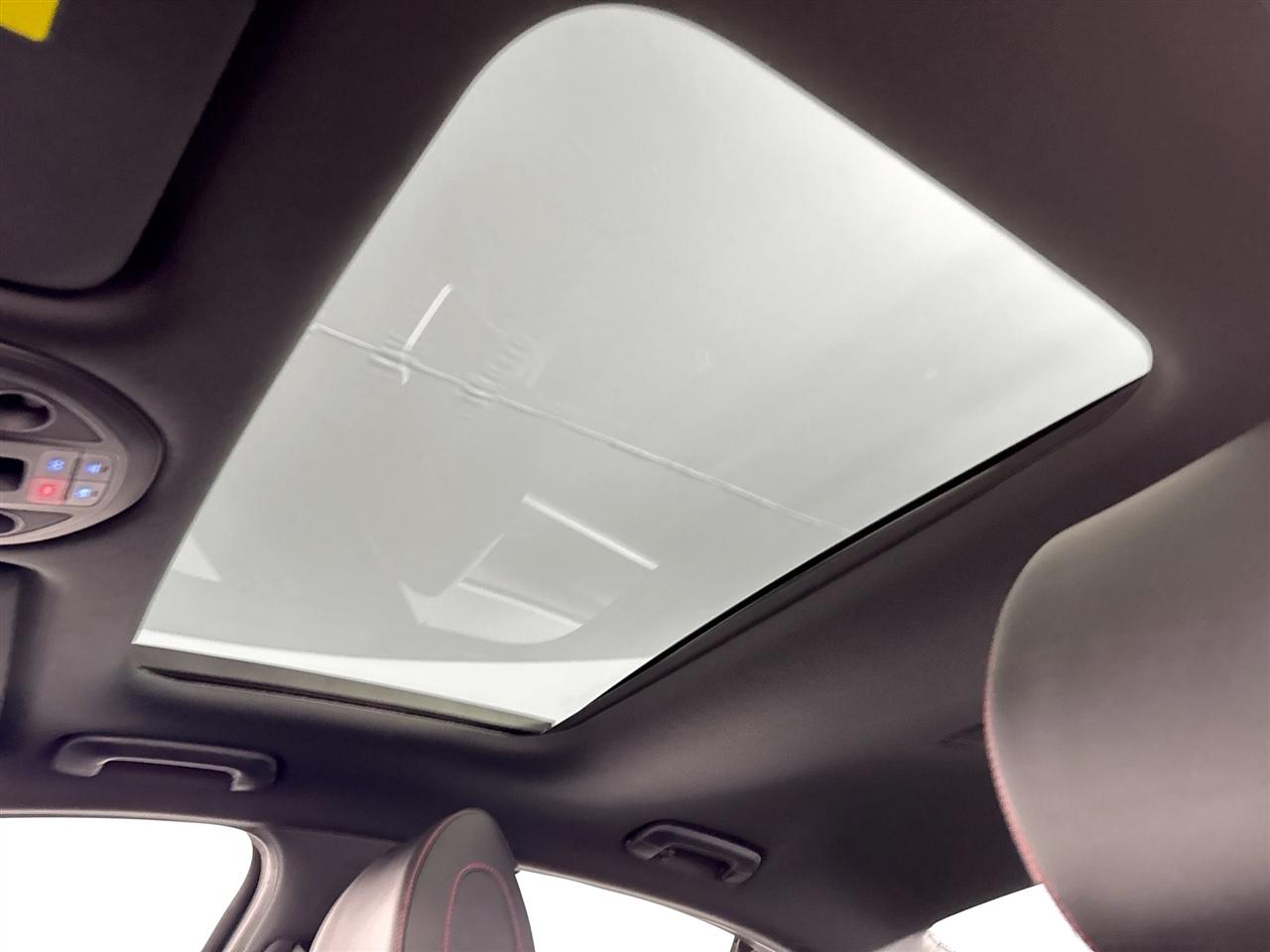 Genesis G70 2.5T AWD 2024