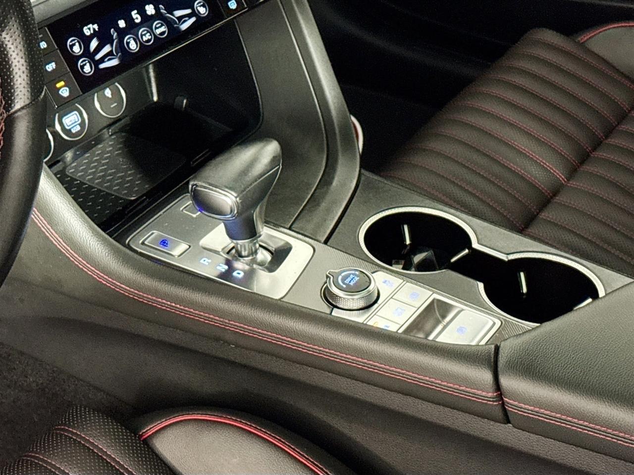 Genesis G70 2.5T AWD 2024