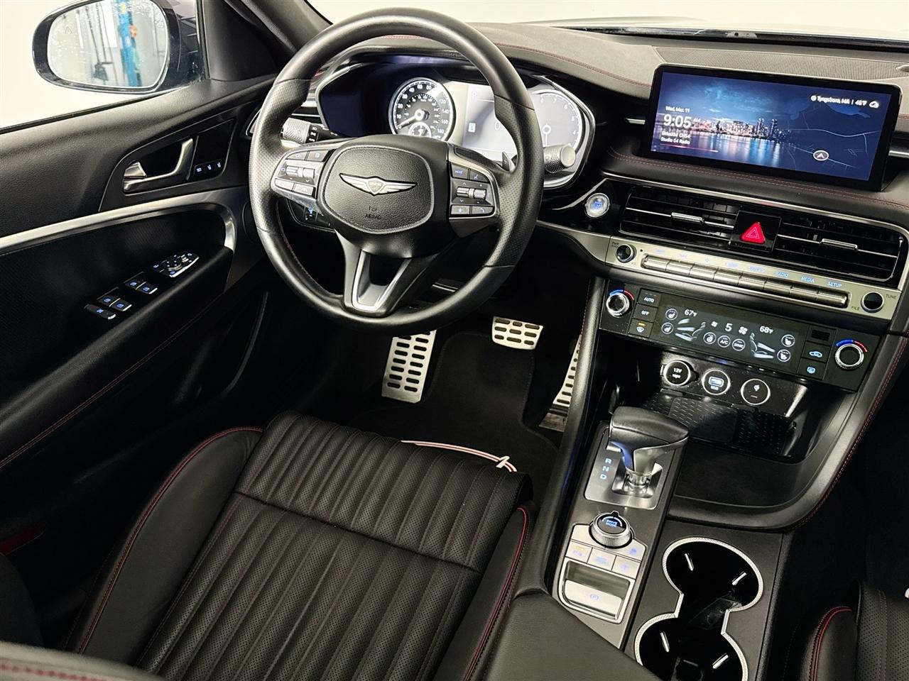 Genesis G70 2.5T AWD 2024