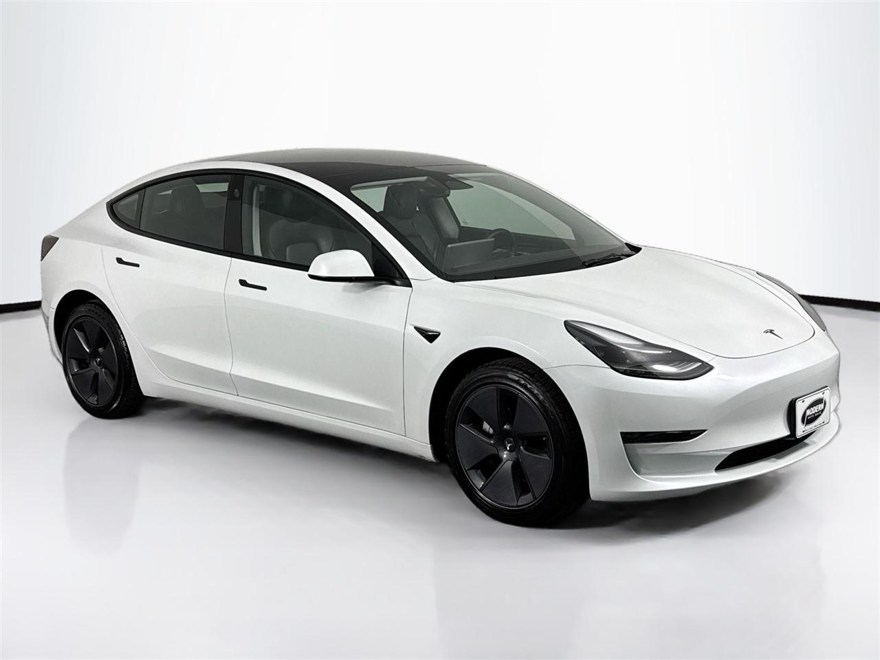 Tesla Model 3 RWD 2023