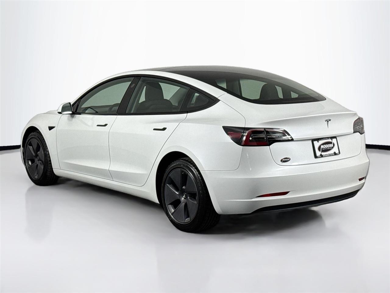 Tesla Model 3 RWD 2023