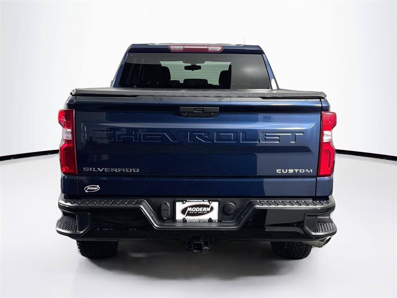 Chevrolet Silverado 1500 4WD Crew Cab 147" Custom Trail Boss 2021