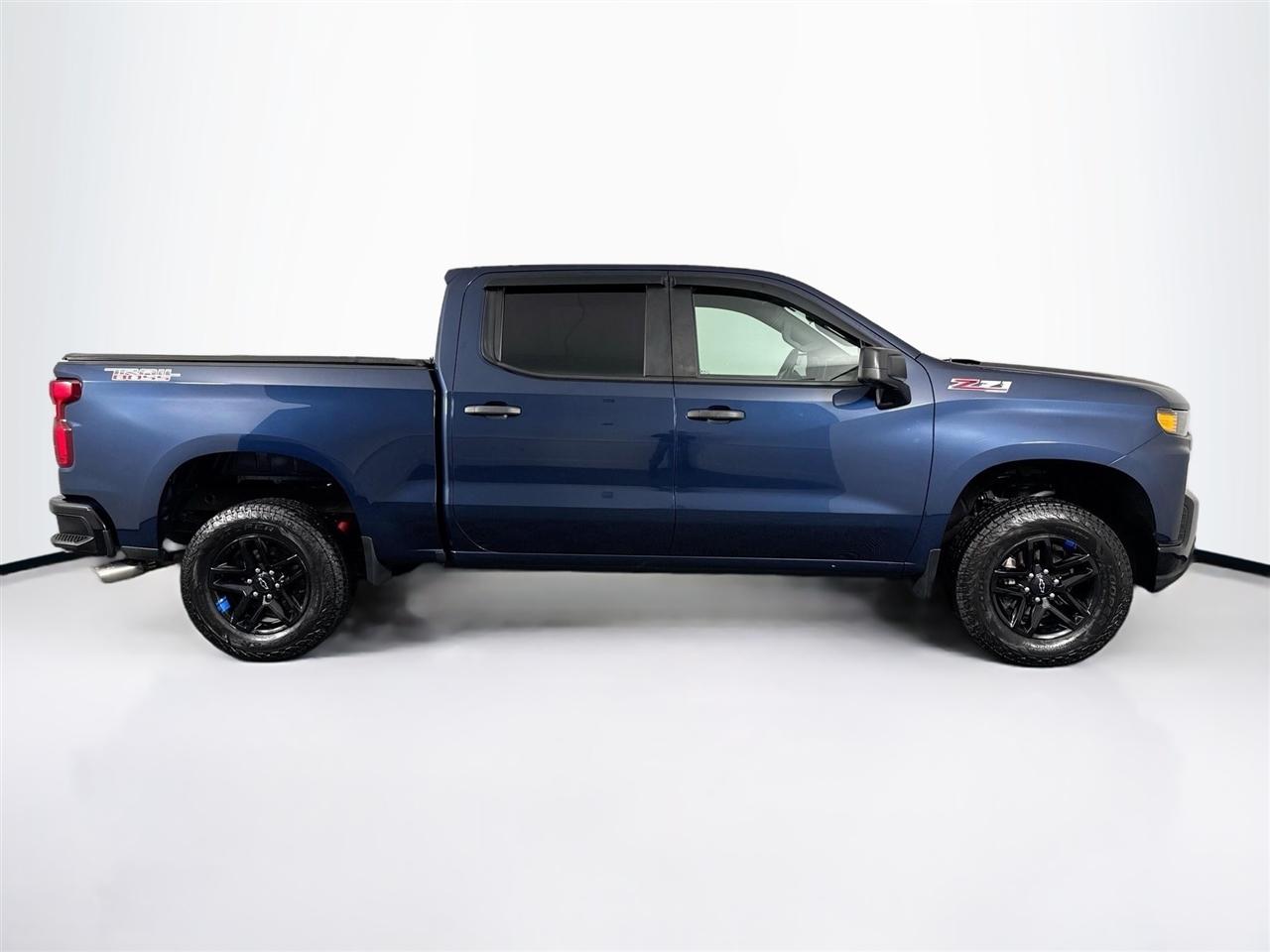 Chevrolet Silverado 1500 4WD Crew Cab 147" Custom Trail Boss 2021