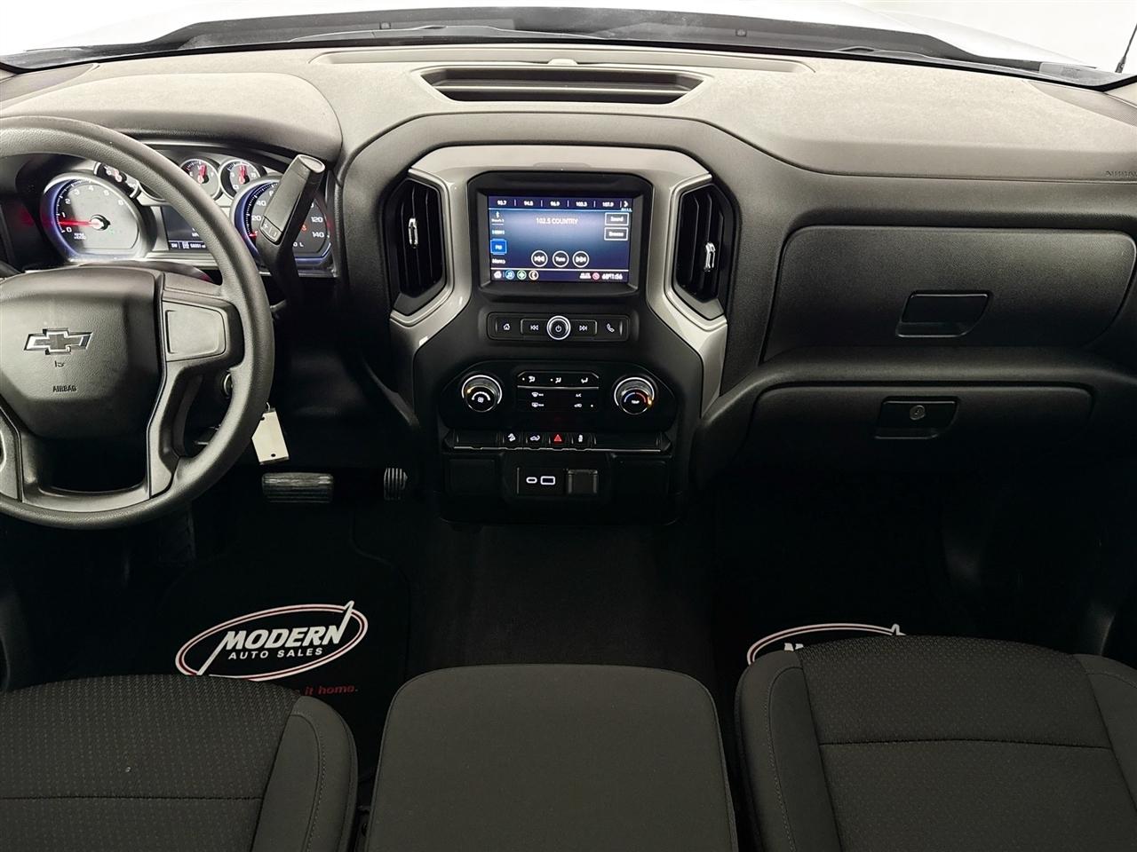 Chevrolet Silverado 1500 4WD Crew Cab 147" Custom Trail Boss 2021