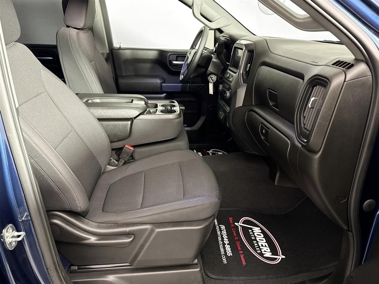 Chevrolet Silverado 1500 4WD Crew Cab 147" Custom Trail Boss 2021