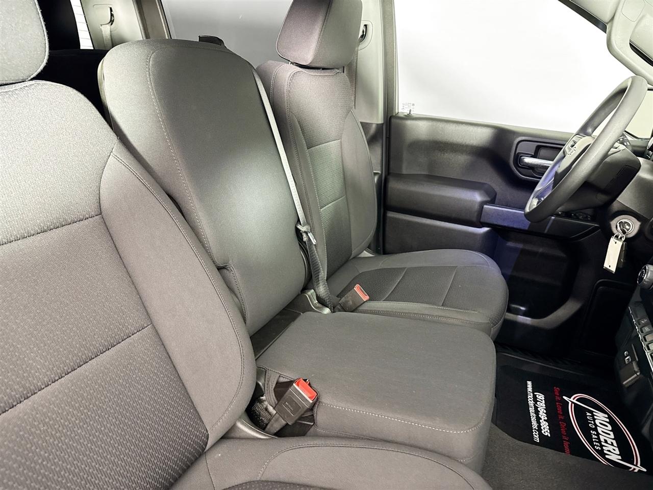 Chevrolet Silverado 1500 4WD Crew Cab 147" Custom Trail Boss 2021