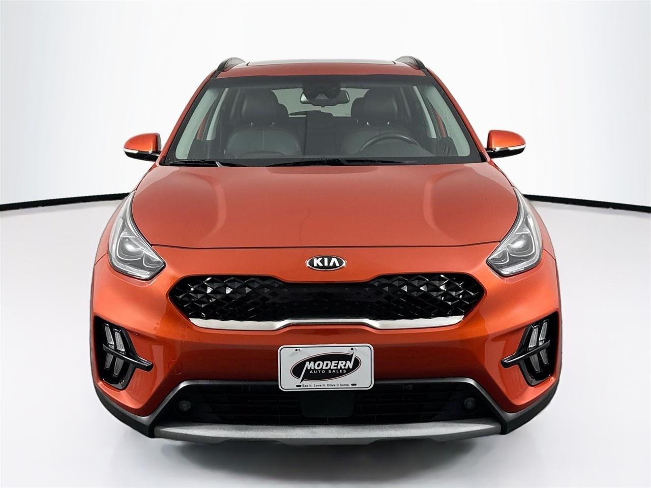 Kia Niro Touring SE FWD 2020