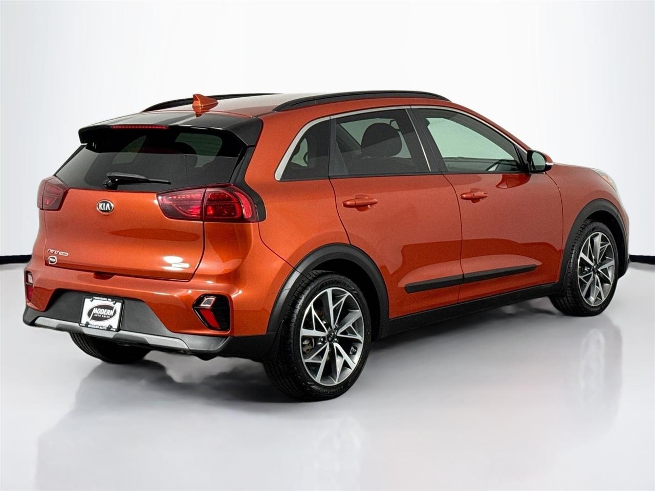 Kia Niro Touring SE FWD 2020