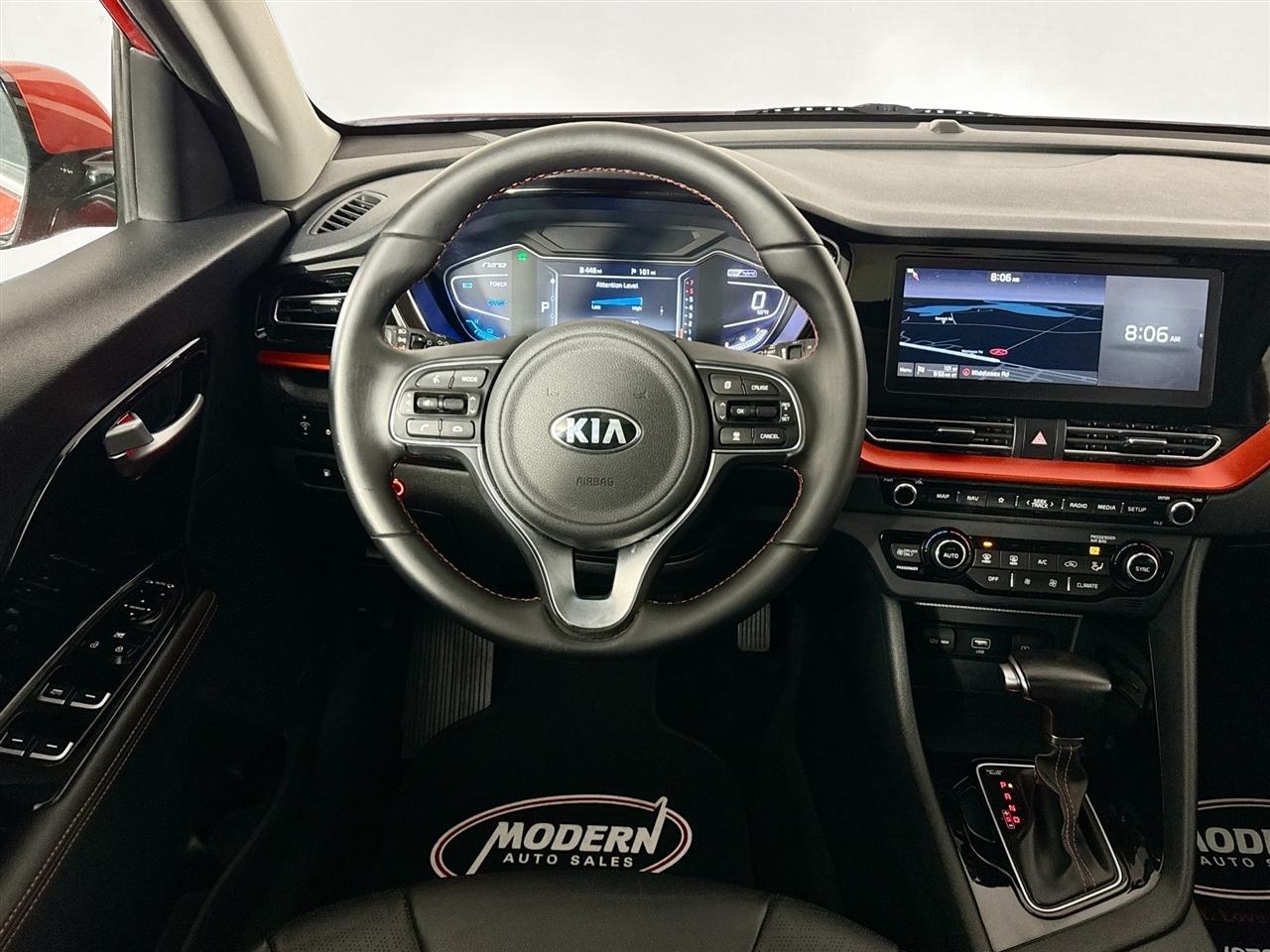 Kia Niro Touring SE FWD 2020