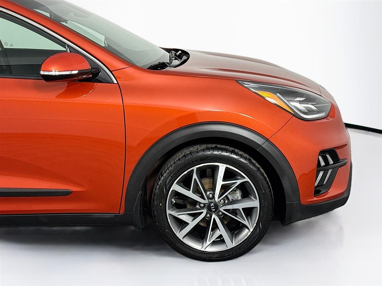 Kia Niro Touring SE FWD 2020