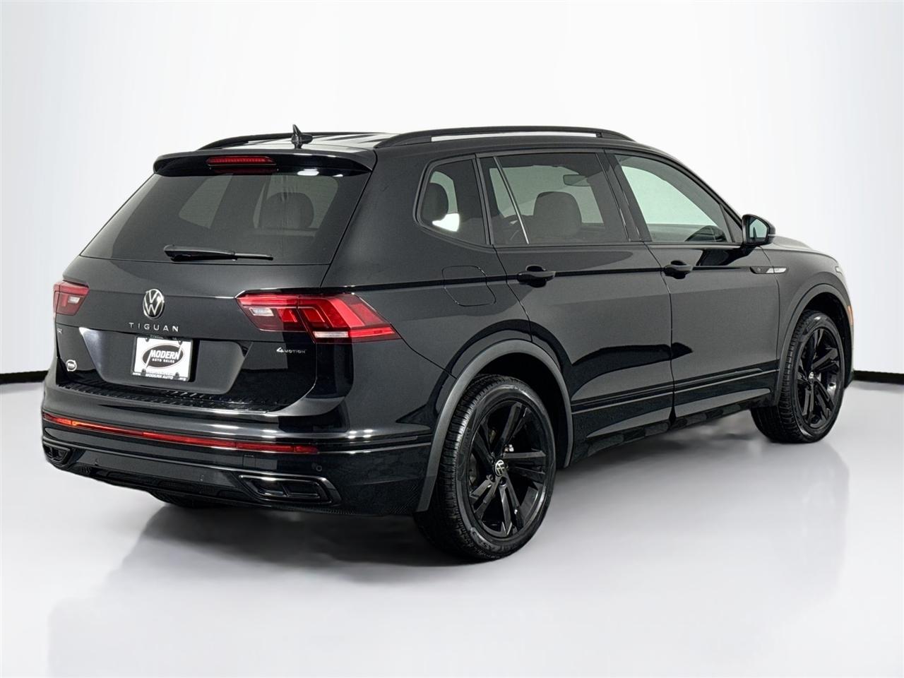 Volkswagen Tiguan 2.0T SE R-Line Black 4MOTION 2024
