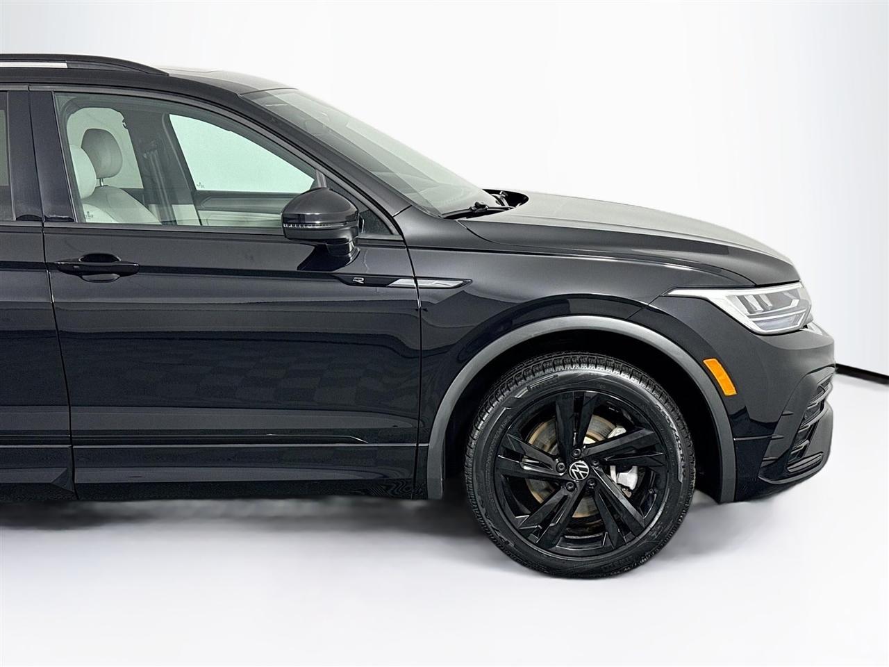 Volkswagen Tiguan 2.0T SE R-Line Black 4MOTION 2024