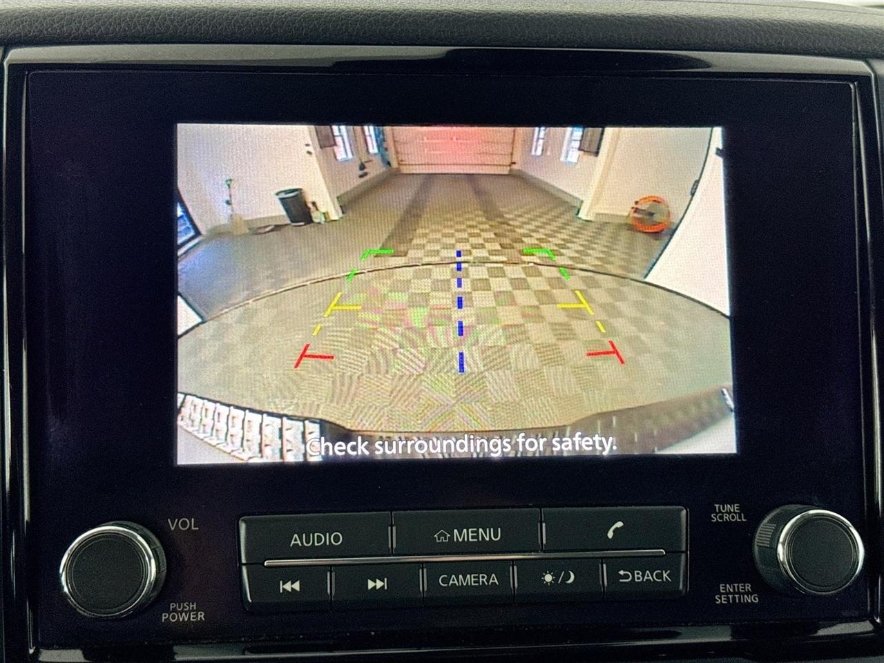 Nissan Titan 4x4 Crew Cab SV 2022