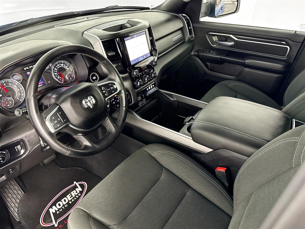 RAM 1500 Big Horn 4x4 Quad Cab 6'4" Box 2025