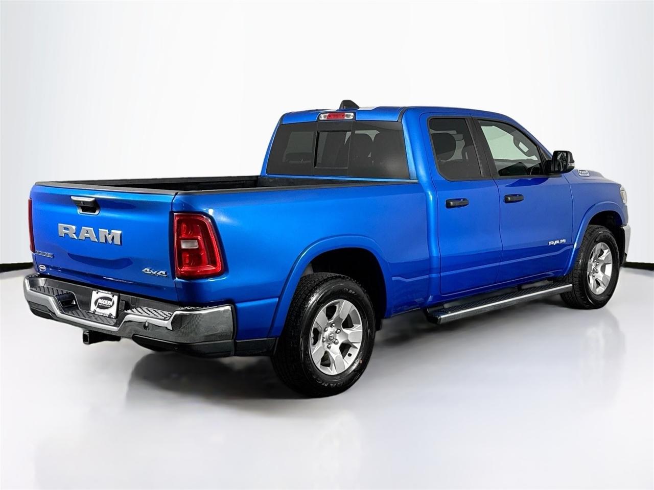 RAM 1500 Big Horn 4x4 Quad Cab 6'4" Box 2025