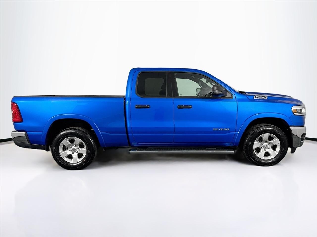 RAM 1500 Big Horn 4x4 Quad Cab 6'4" Box 2025