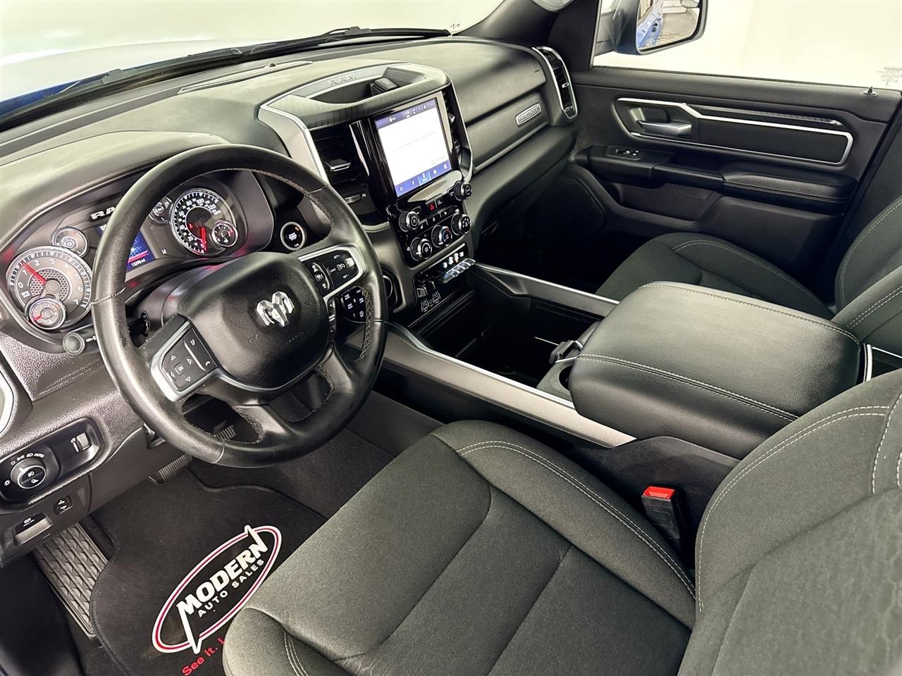 RAM 1500 Big Horn 4x4 Quad Cab 6'4" Box 2025