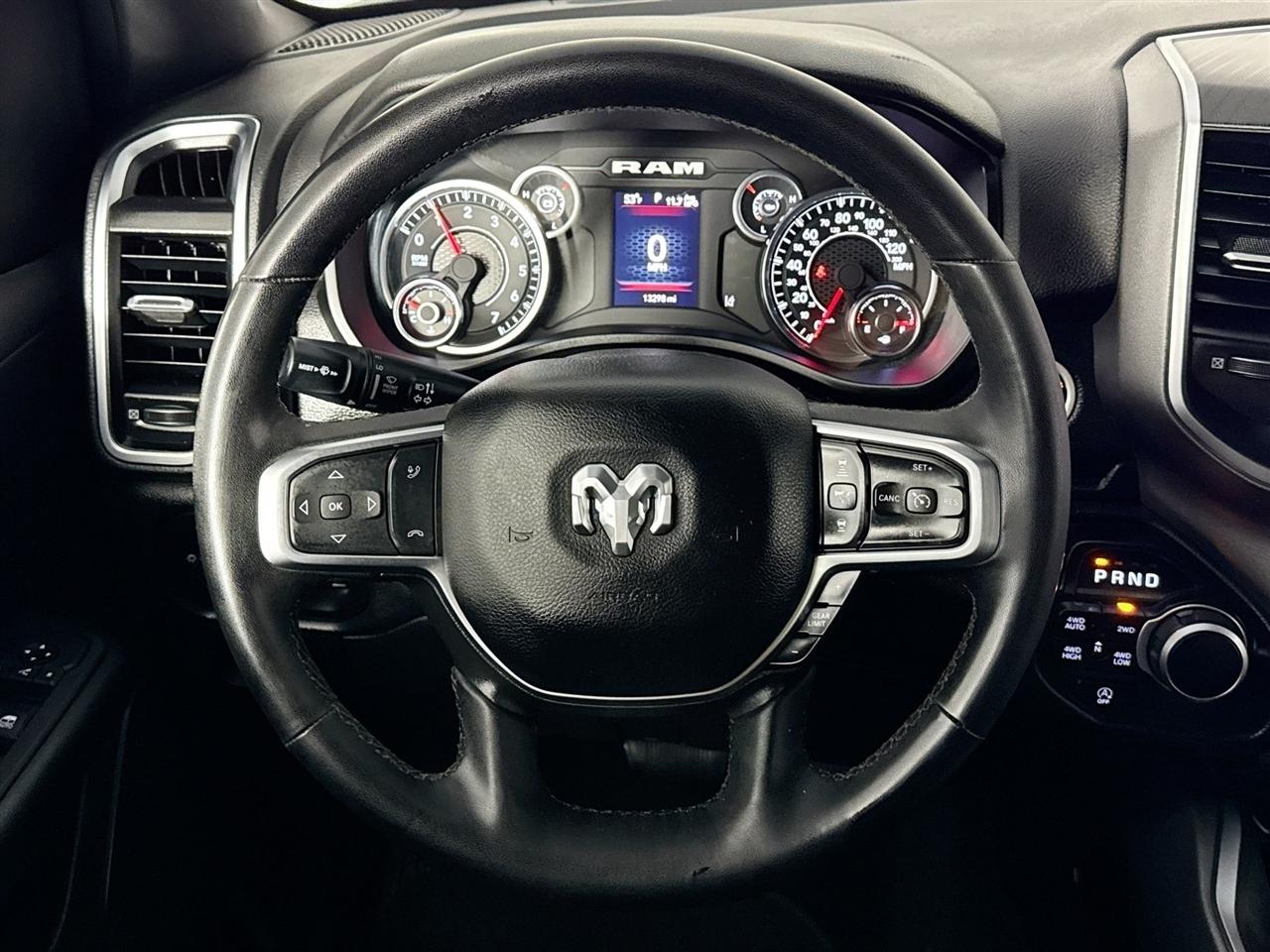 RAM 1500 Big Horn 4x4 Quad Cab 6'4" Box 2025