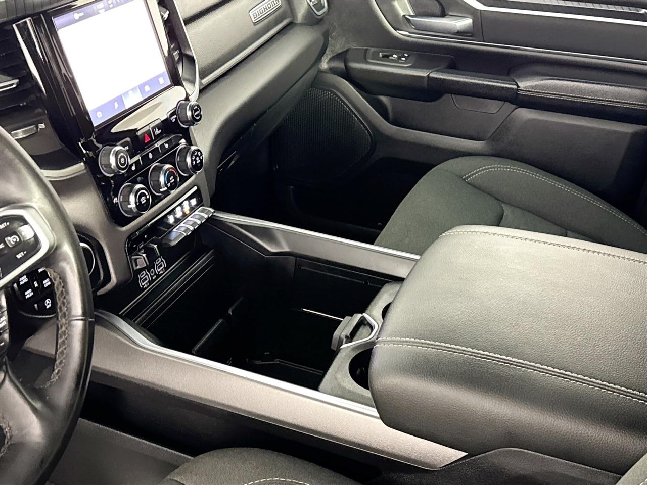 RAM 1500 Big Horn 4x4 Quad Cab 6'4" Box 2025