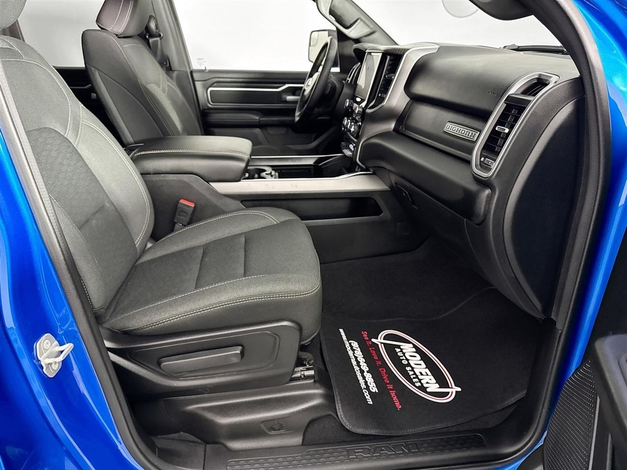 RAM 1500 Big Horn 4x4 Quad Cab 6'4" Box 2025