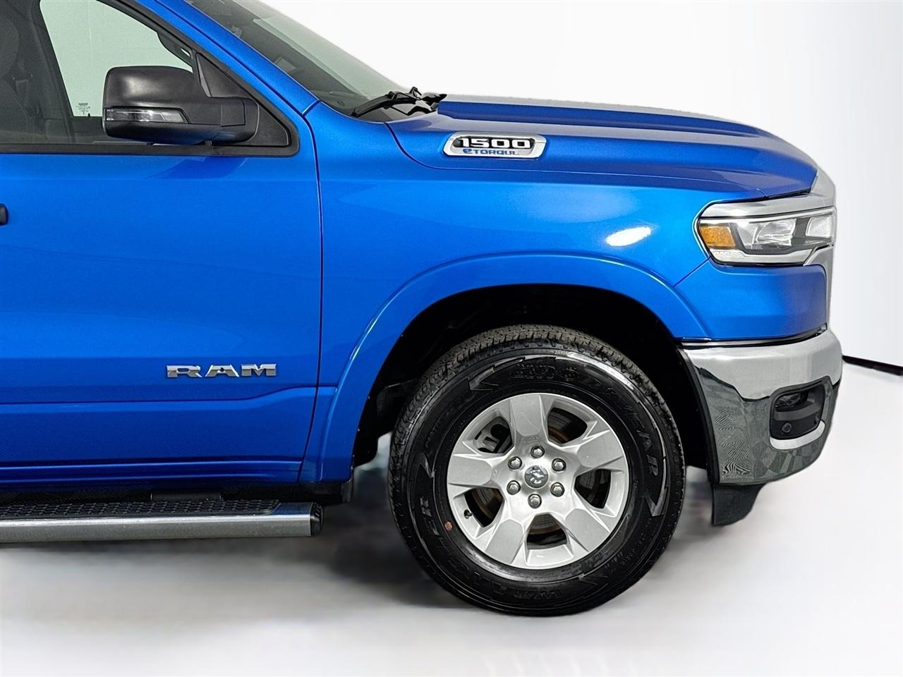 RAM 1500 Big Horn 4x4 Quad Cab 6'4" Box 2025