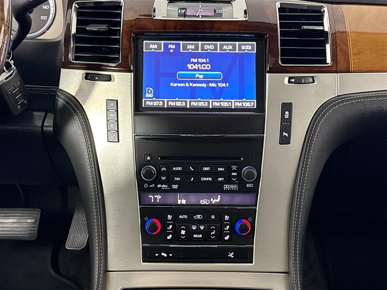 Cadillac Escalade AWD 4dr Platinum 2014