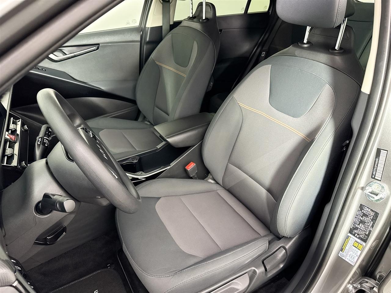 Kia Niro LX FWD 2023