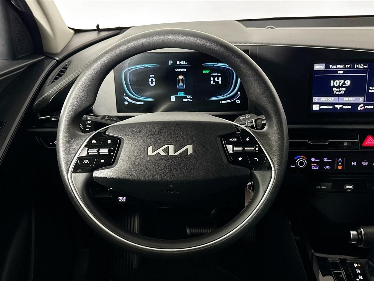 Kia Niro LX FWD 2023