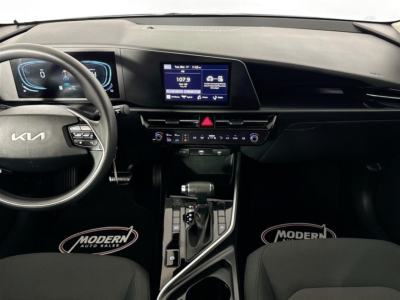 Kia Niro LX FWD 2023