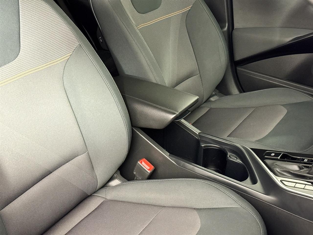 Kia Niro LX FWD 2023