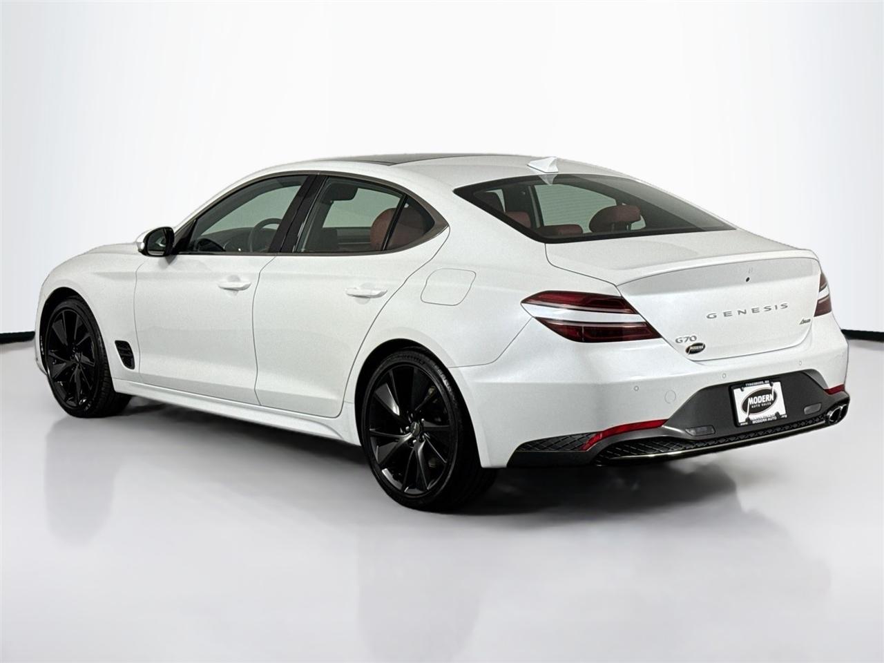 Genesis G70 2.0T AWD 2023