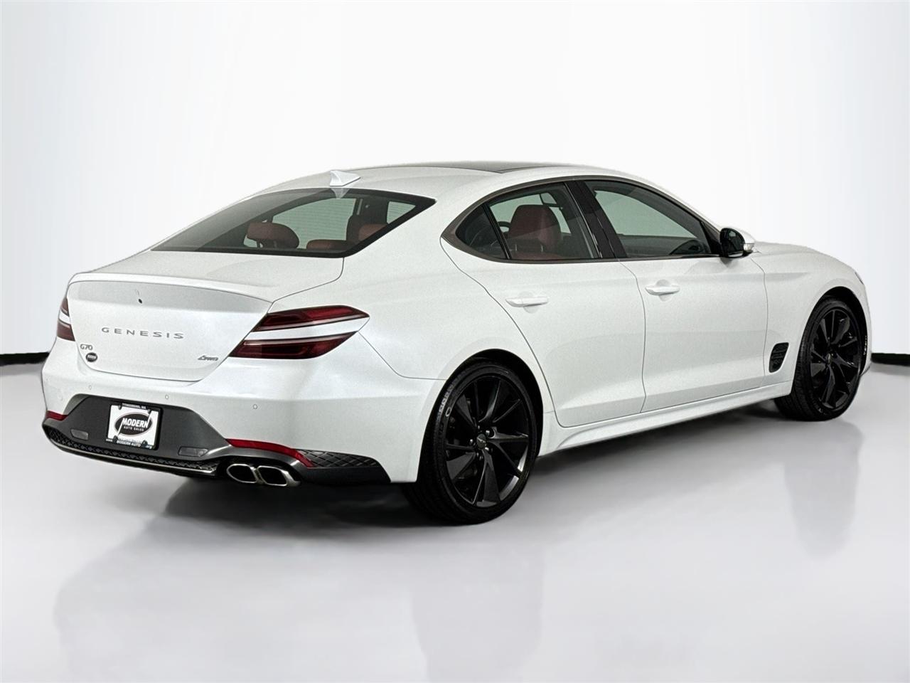 Genesis G70 2.0T AWD 2023