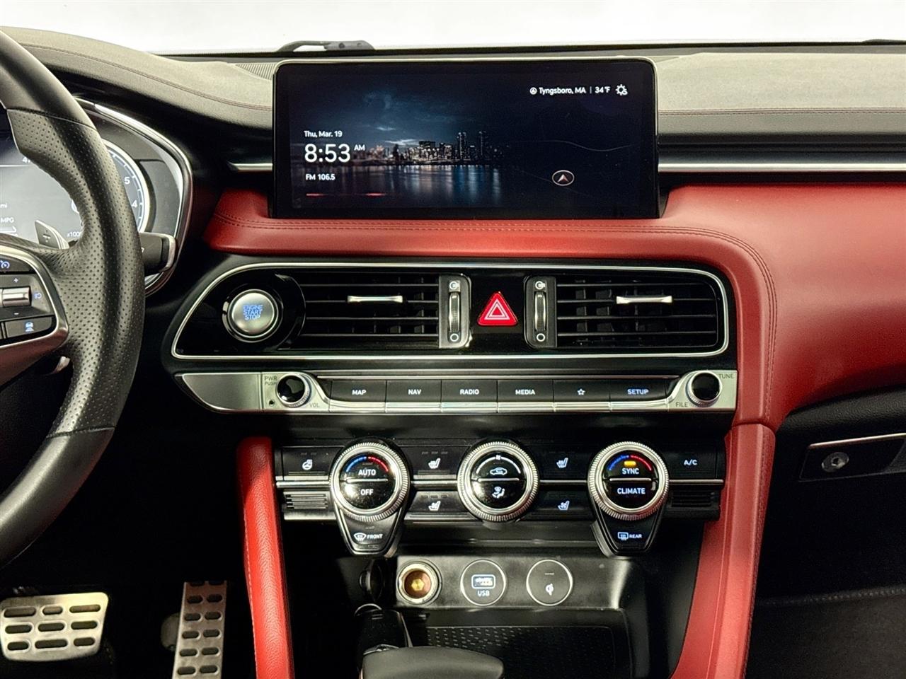 Genesis G70 2.0T AWD 2023