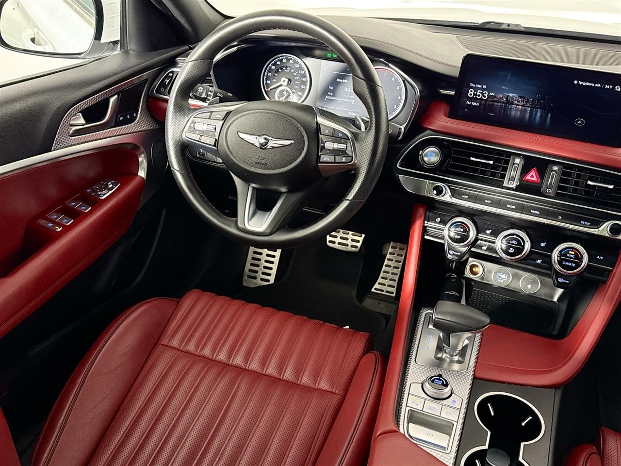 Genesis G70 2.0T AWD 2023