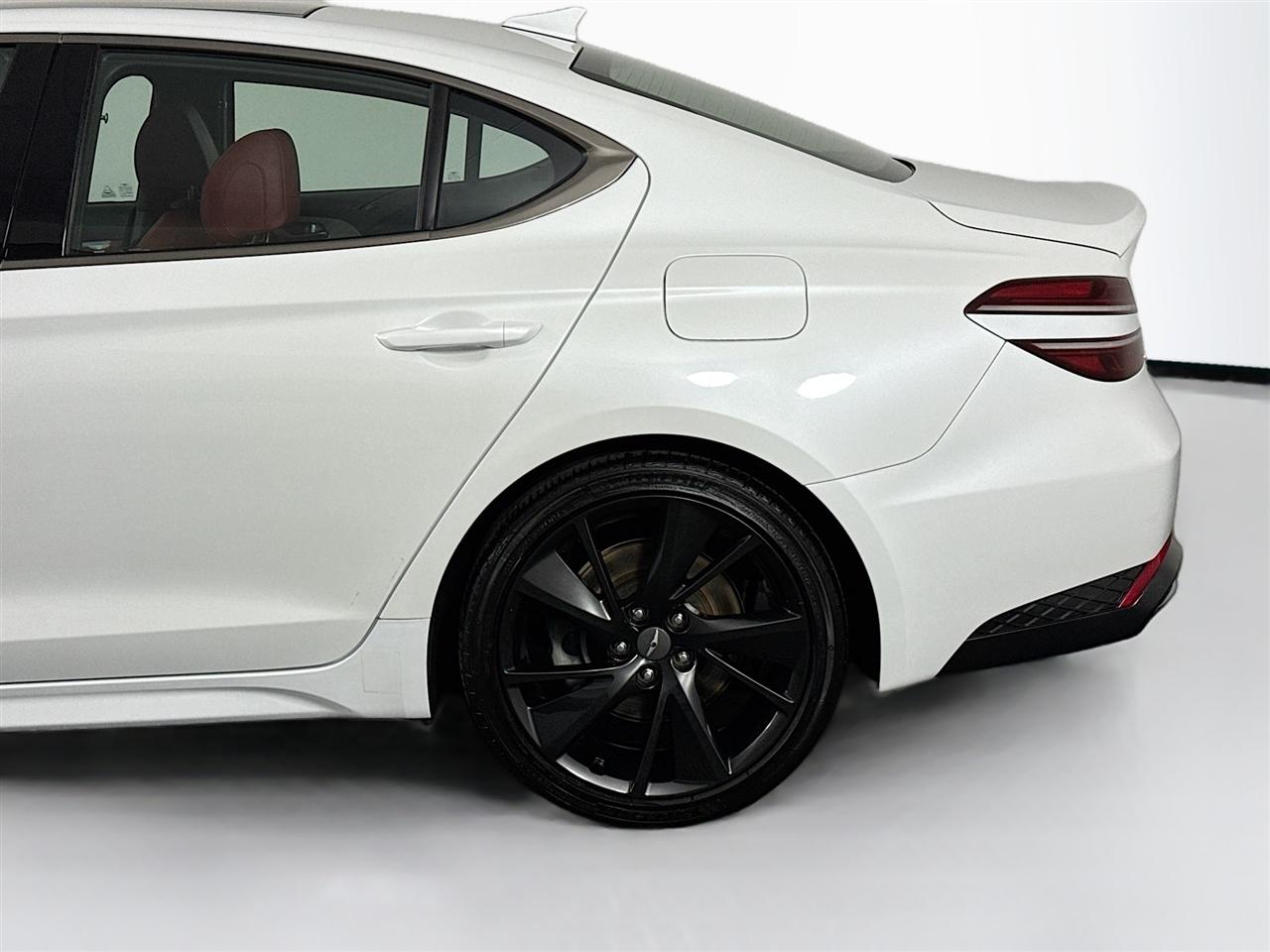 Genesis G70 2.0T AWD 2023