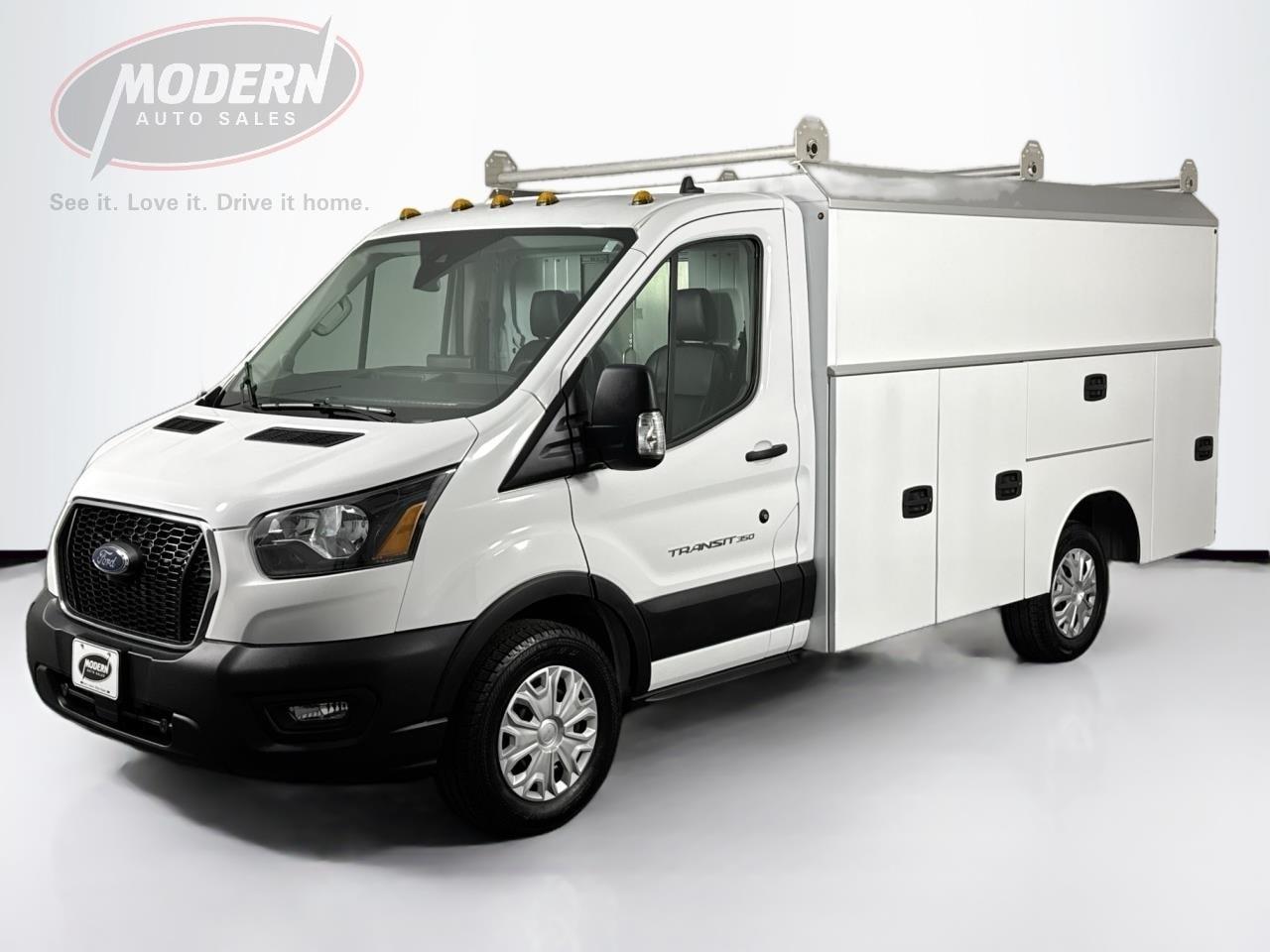 2024 Ford Transit Cutaway