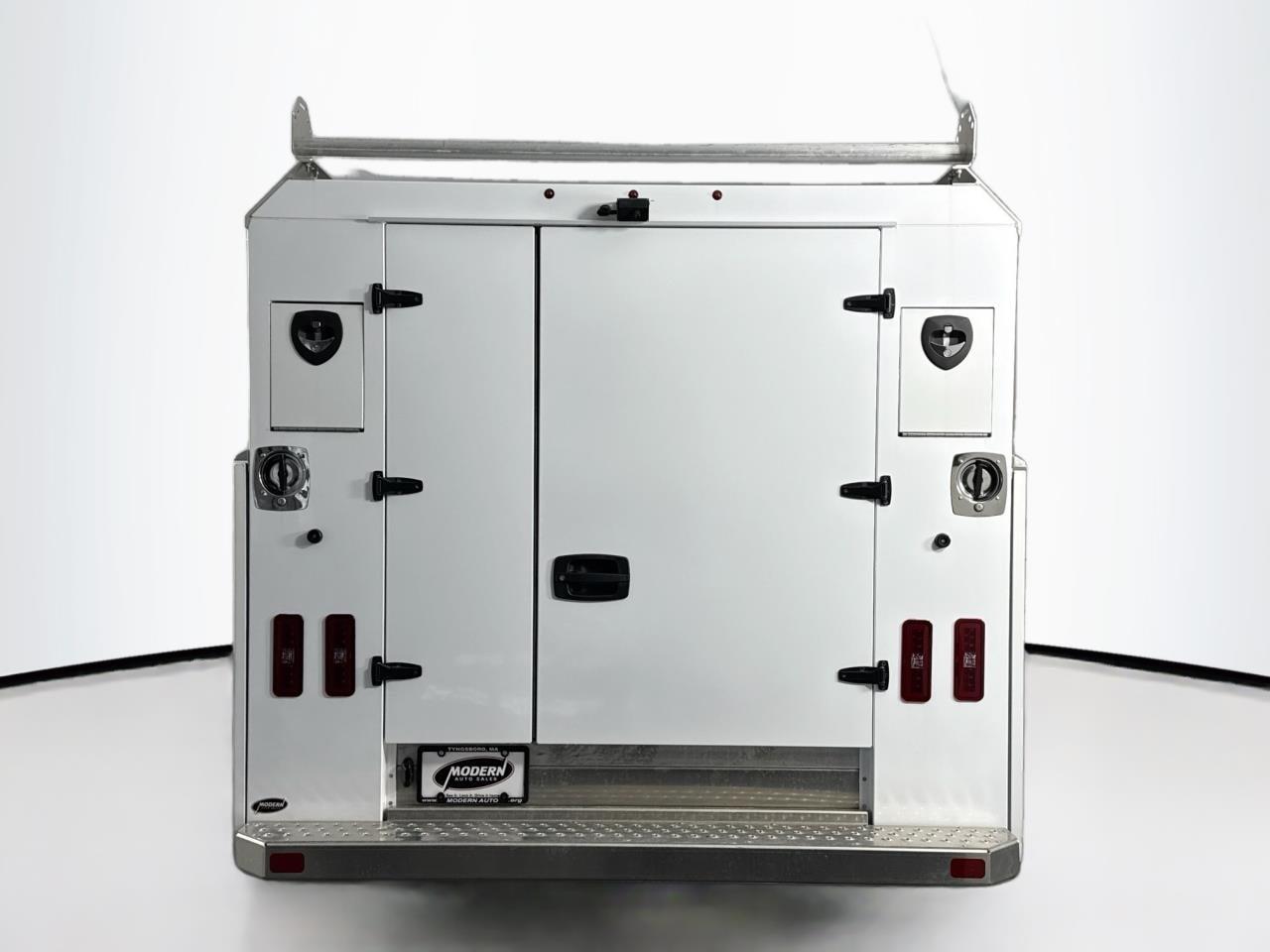 Ford Transit Cutaway T-350 RWD SRW 138" WB 9500 GVWR 2024