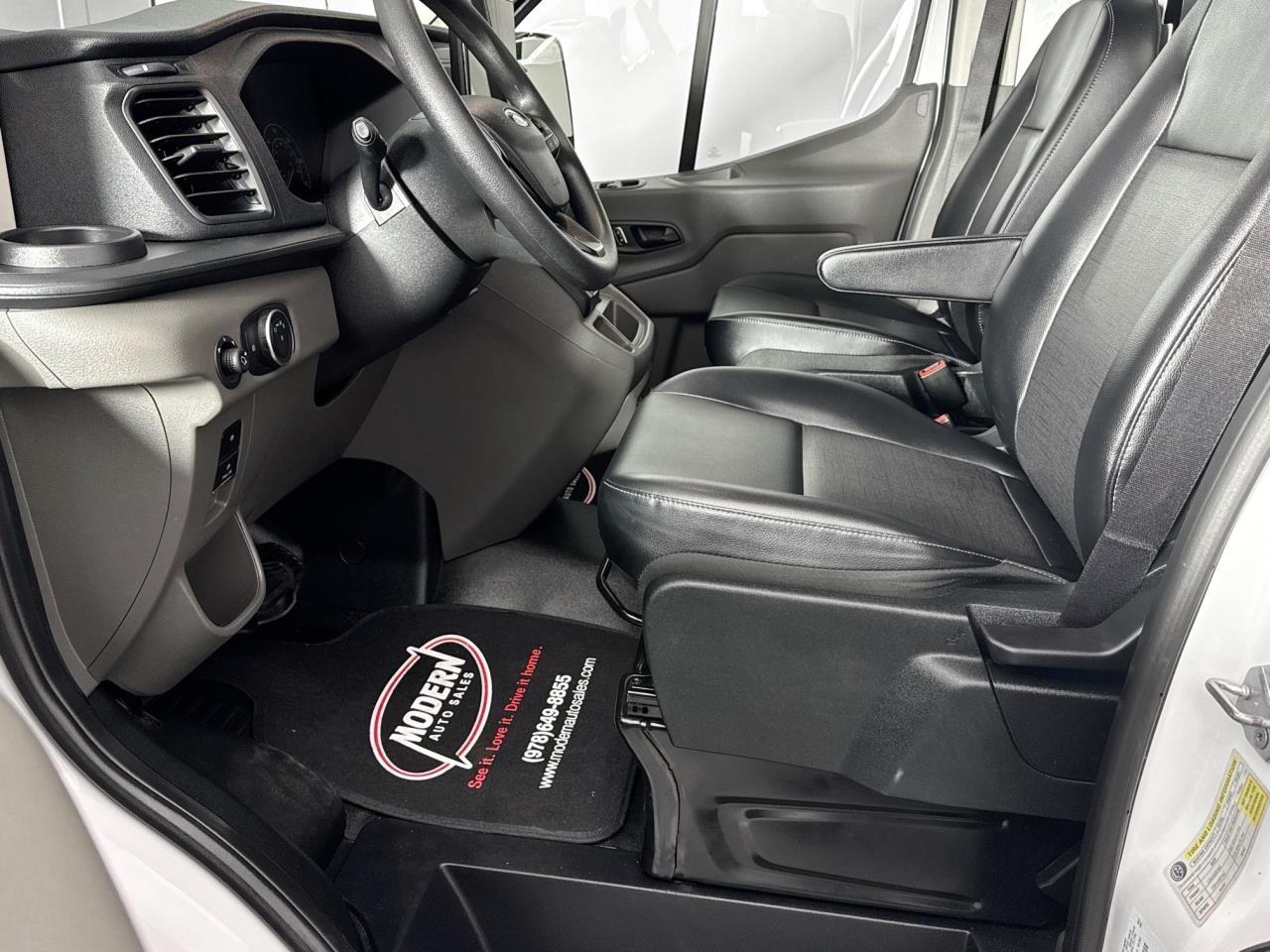 Ford Transit Cutaway T-350 RWD SRW 138" WB 9500 GVWR 2024